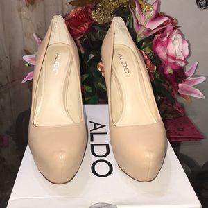 Aldo nude platform pumps